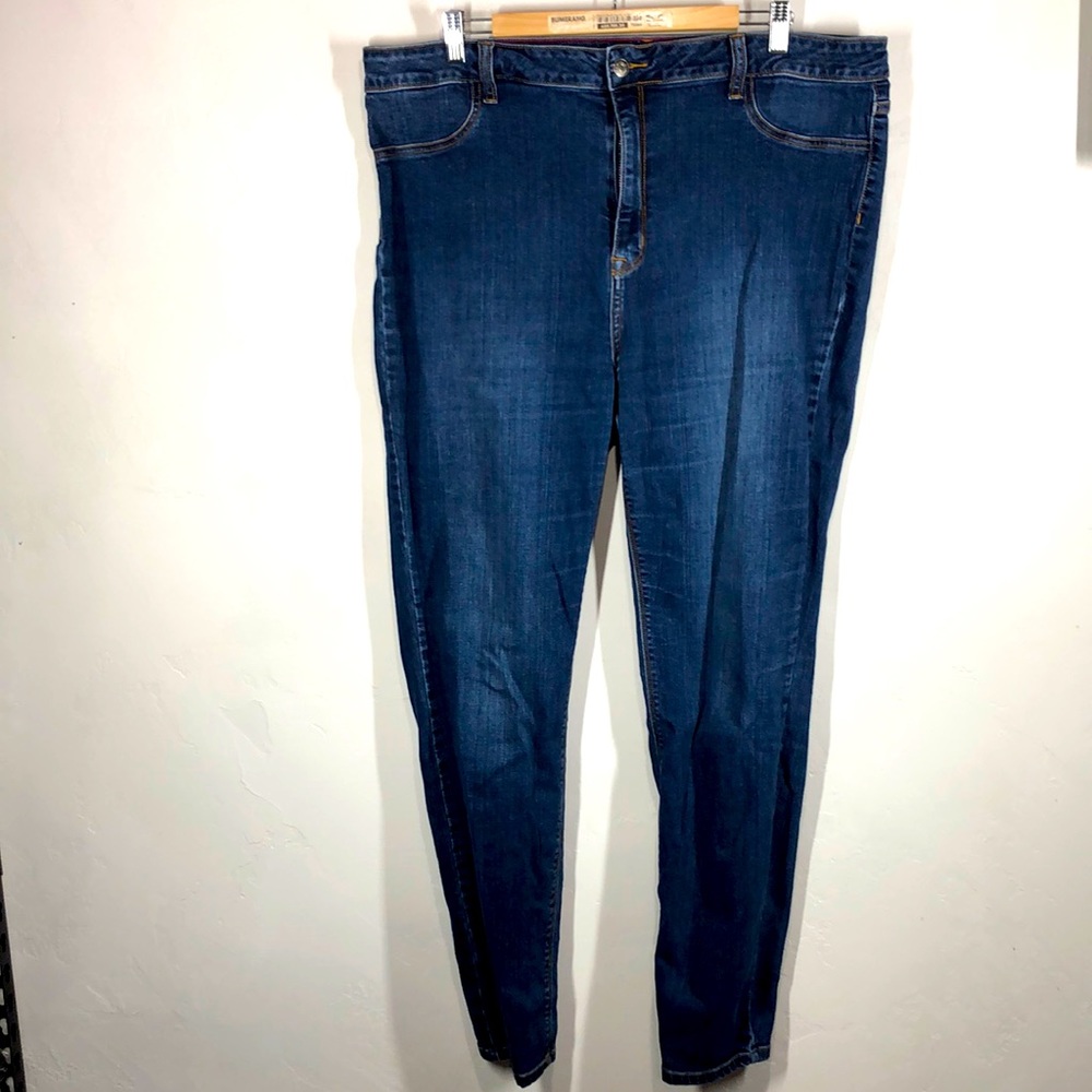 Ms. Cello jeans size 22
